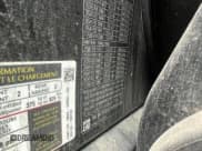 ✅ 2019 Land Rover Range Rover Velar S • VIN: SALYB2EX4KA798720 • Лот: 59222335. Опубликован ранее на Copart с пробегом 77 936 миль. Бесплатный доступ к архиву аукционных продаж из США и подробный отчёт об истории автомобиля на DreamBid. Изображение 10.