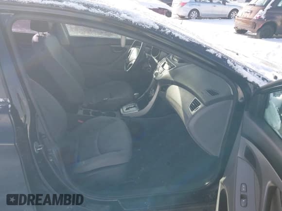 ✅ 2012 Hyundai Elantra GLS • VIN: KMHDH4AE2CU217845 • Лот: 43856301. Опубликован ранее на IAAI с пробегом 170 927 миль. Бесплатный доступ к архиву аукционных продаж из США и подробный отчёт об истории автомобиля на DreamBid. Изображение 5.