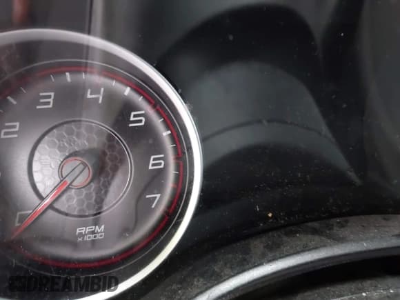 ✅ 2015 Dodge Charger SE • VIN: 2C3CDXBG2FH810016 • Lot: 43832127. Wystawiony na IAAI z przebiegiem Nie podano. Bezpłatny archiwum sprzedaży aukcyjnych z USA i szczegółowy raport historii pojazdu na DreamBid. Zdjęcie 7.