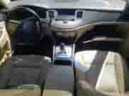 2009 Hyundai Genesis z VIN KMHGC46E49U016820, wystawiony jako Copart lot #68099544 z przebiegiem 66 940 mil mil oraz Szkoda całkowita • Salvage title. Historia ofert i sprzedaży dostępna na DreamBid. Obrazek 8.