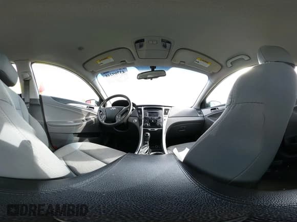 ✅ 2015 Hyundai Sonata Limited • VIN: KMHEC4A42FA134285 • Лот: 43709248. Опубликован ранее на IAAI с пробегом 199 980 миль. Бесплатный доступ к архиву аукционных продаж из США и подробный отчёт об истории автомобиля на DreamBid. Изображение 18.