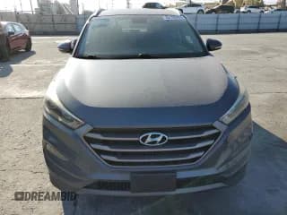 ✅ 2016 Hyundai Tucson Limited • VIN: KM8J33A2XGU038797 • Лот: 82130705. Опубликован ранее на Copart с пробегом 126 840 миль. Бесплатный доступ к архиву аукционных продаж из США и подробный отчёт об истории автомобиля на DreamBid. Изображение 5.