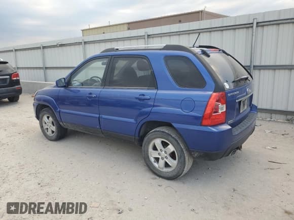 ✅ 2009 Kia Sportage LX • VIN: KNDJE723197570793 • Lot: 85884195. Listed on Copart with 184,285 mi. Free auction sales archive from the USA and detailed vehicle history report at DreamBid. Image 2.
