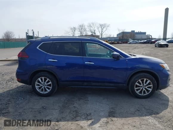 ✅ 2017 Nissan Rogue SL • VIN: 5N1AT2MT3HC823541 • Лот: 41784901. Опубликован ранее на IAAI с пробегом 157 840 миль. Бесплатный доступ к архиву аукционных продаж из США и подробный отчёт об истории автомобиля на DreamBid. Изображение 13.