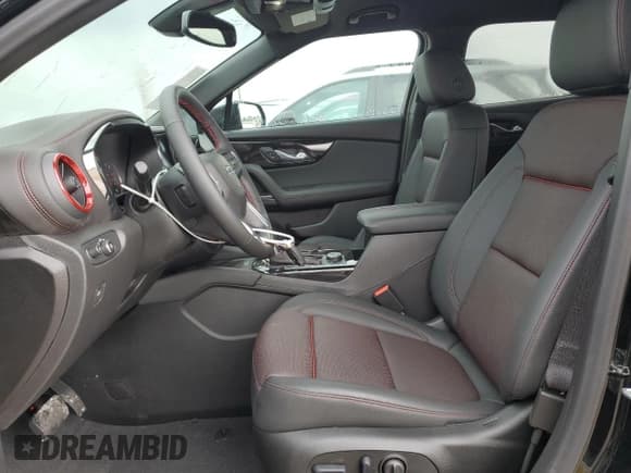 ✅ 2025 Chevrolet Blazer RS • VIN: 3GNKBKRS7SS161483 • Lot: 53404285. Listed on Copart with 6 mi. Free auction sales archive from the USA and detailed vehicle history report at DreamBid. Image 7.