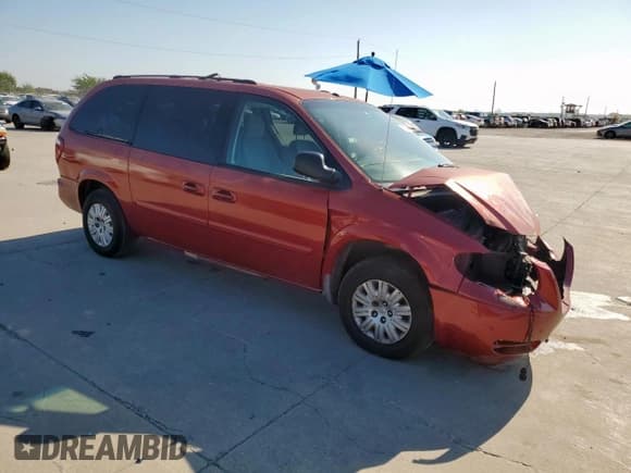 ✅ 2006 Chrysler Town & Country LX • VIN: 1A4GP44R46B568737 • Lot: 69033045. Listed on Copart with Not provided. Free auction sales archive from the USA and detailed vehicle history report at DreamBid. Image 4.