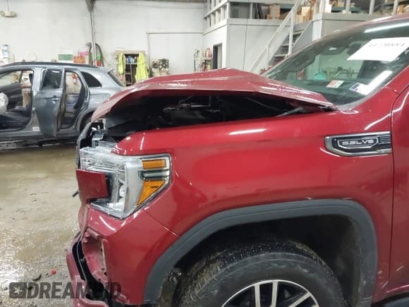 ✅ 2020 GMC Sierra 1500 AT4 • VIN: 3GTP9EED9LG111837 • Lot: 43720884. Wystawiony na IAAI z przebiegiem 36 999 mil. Bezpłatny archiwum sprzedaży aukcyjnych z USA i szczegółowy raport historii pojazdu na DreamBid. Zdjęcie 17.