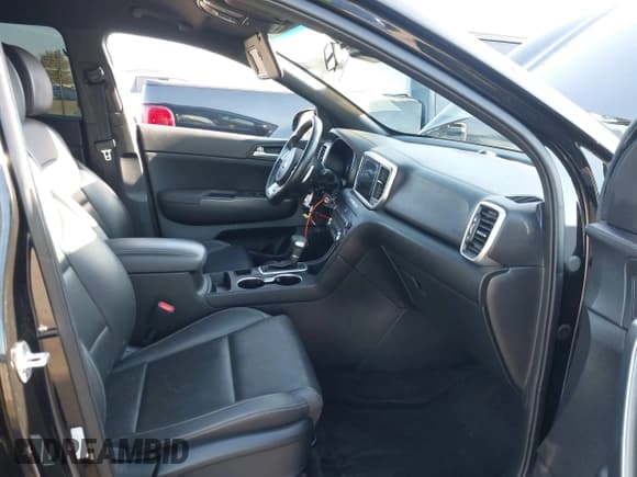 ✅ 2020 Kia Sportage S • VIN: KNDP63AC9L7634488 • Lot: 43646468. Listed on IAAI with 71,688 mi. Free auction sales archive from the USA and detailed vehicle history report at DreamBid. Image 5.