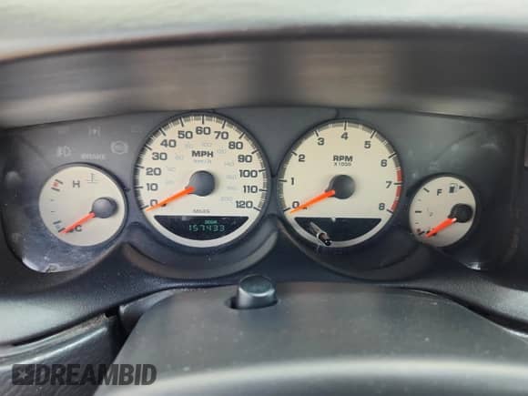 2005 Dodge Neon SXT z VIN 1B3ES56C65D149710, wystawiony jako Copart lot #61543415 z przebiegiem 157 433 mil mil oraz Szkoda całkowita • Salvage title. Historia ofert i sprzedaży dostępna na DreamBid. Obrazek 9.