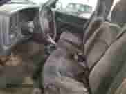 2002 Chevrolet Silverado 1500 z VIN 1GCEC14V02Z272202, wystawiony jako Copart lot #71356385 z przebiegiem 115 544 mil mil oraz Czysty tytuł • Clean title. Historia ofert i sprzedaży dostępna na DreamBid. Obrazek 7.