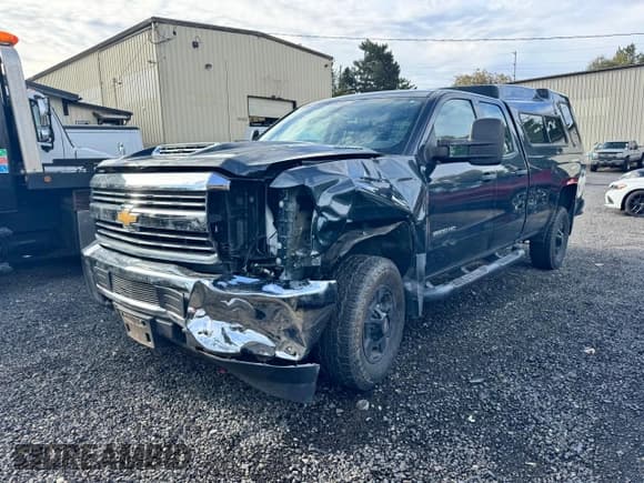 ✅ 2017 Chevrolet Silverado 2500HD Work Truck • VIN: 1GC2KUEY9HZ334849 • Лот: 79345004. Опубликован ранее на Copart с пробегом 73 211 миль. Бесплатный доступ к архиву аукционных продаж из США и подробный отчёт об истории автомобиля на DreamBid. Изображение 2.