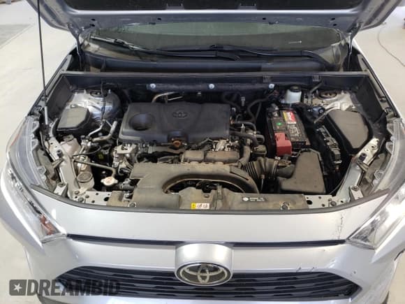 ✅ 2020 Toyota RAV4 XLE Premium • VIN: 2T3C1RFV4LW077472 • Lot: 86770465. Wystawiony na Copart z przebiegiem 34 413 mil. Bezpłatny archiwum sprzedaży aukcyjnych z USA i szczegółowy raport historii pojazdu na DreamBid. Zdjęcie 12.