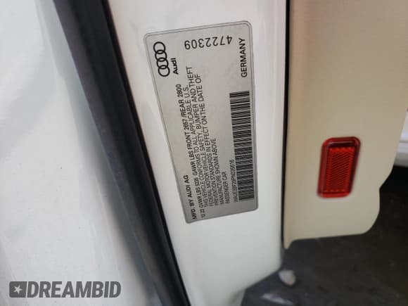 ✅ 2023 Audi A6 Premium Plus • VIN: WAUE3BF29PN035616 • Lot: 89578685. Wystawiony na Copart z przebiegiem Nie podano. Bezpłatny archiwum sprzedaży aukcyjnych z USA i szczegółowy raport historii pojazdu na DreamBid. Zdjęcie 13.