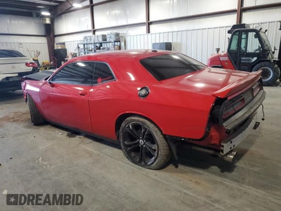 ✅ 2020 Dodge Challenger R/T • VIN: 2C3CDZBT4LH139047 • Lot: 48290593. Wystawiony na Copart z przebiegiem 34 788 mil. Bezpłatny archiwum sprzedaży aukcyjnych z USA i szczegółowy raport historii pojazdu na DreamBid. Zdjęcie 2.