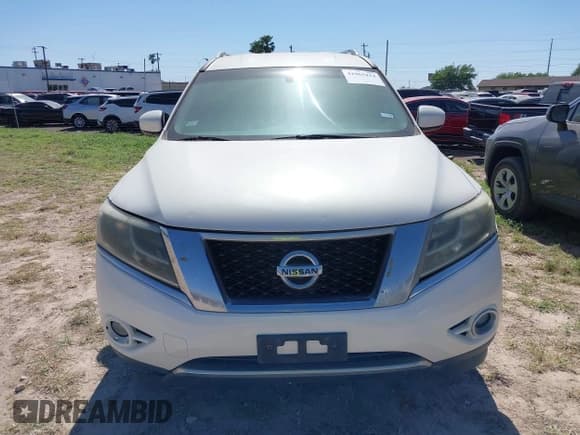 ✅ 2014 Nissan Pathfinder SV • VIN: 5N1AR2MN9EC616289 • Lot: 41965424. Listed on IAAI with 215,270 mi. Free auction sales archive from the USA and detailed vehicle history report at DreamBid. Image 12.