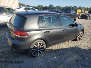 ✅ 2014 Volkswagen Golf GTI Wolfsburg Edition • VIN: WVWHD7AJ8EW003935 • Lot: 63828585. Wystawiony na Copart z przebiegiem 86 465 mil. Bezpłatny archiwum sprzedaży aukcyjnych z USA i szczegółowy raport historii pojazdu na DreamBid. Zdjęcie 3.