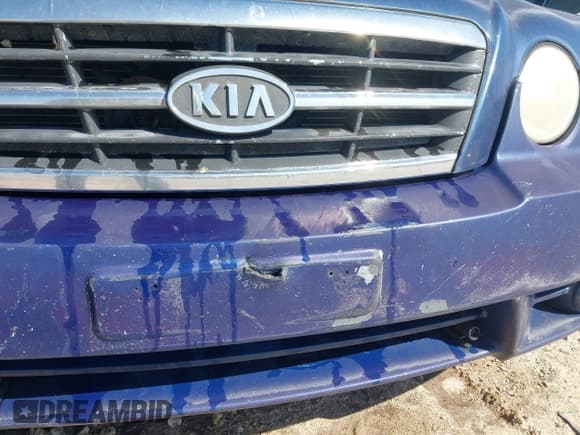 ✅ 2004 Kia Optima LX • VIN: KNAGD128645306685 • Лот: 41488256. Опубликован ранее на IAAI с пробегом 216 974 миль. Бесплатный доступ к архиву аукционных продаж из США и подробный отчёт об истории автомобиля на DreamBid. Изображение 6.