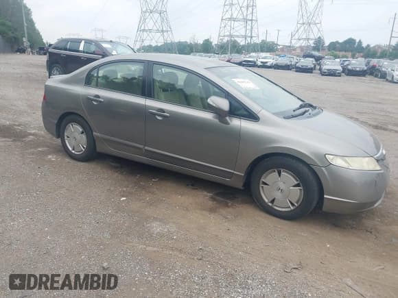 ✅ 2006 Honda Civic • VIN: JHMFA36216S014499 • Lot: 42845242. Listed on IAAI with 233,910 mi. Free auction sales archive from the USA and detailed vehicle history report at DreamBid. Image 1.