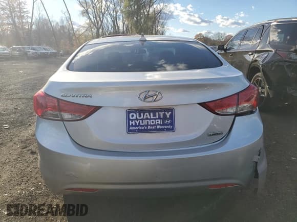 ✅ 2012 Hyundai Elantra GLS • VIN: 5NPDH4AE2CH118683 • Lot: 91410335. Listed on Copart with 109,938 mi. Free auction sales archive from the USA and detailed vehicle history report at DreamBid. Image 6.