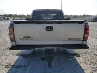 ✅ 2004 Chevrolet Silverado 1500 Z71 • VIN: 1GCEK19T24E334770 • Lot: 71549604. Wystawiony na Copart z przebiegiem 220 570 mil mil. Skorzystaj z bezpłatnego archiwum sprzedaży aukcyjnych z USA i zobacz szczegółowy raport historii pojazdu na DreamBid. Zdjęcie 6.