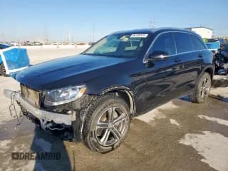 ✅ 2017 Mercedes-Benz GLC 300 • VIN: WDC0G4JB6HF143962 • Lot: 86109225. Wystawiony na Copart z przebiegiem 133 225 mil. Bezpłatny archiwum sprzedaży aukcyjnych z USA i szczegółowy raport historii pojazdu na DreamBid. Zdjęcie 1.