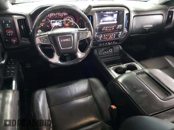 ✅ 2015 GMC Sierra 3500HD SLT • VIN: 1GT423C89FF510979 • Лот: 58666645. Опубликован ранее на Copart с пробегом 211 833 миль. Бесплатный доступ к архиву аукционных продаж из США и подробный отчёт об истории автомобиля на DreamBid. Изображение 8.