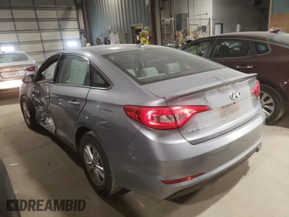 ✅ 2017 Hyundai Sonata SE • VIN: 5NPE24AF4HH508514 • Lot: 53837942. Listed on Copart with 43,679 mi. Free auction sales archive from the USA and detailed vehicle history report at DreamBid. Image 3.