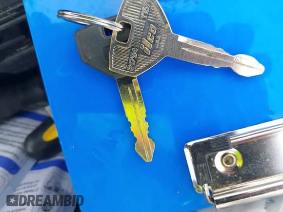 1997 Dodge Dakota z VIN 1B7GL23Y7VS134373, wystawiony jako IAAI lot #41573554 z przebiegiem 201 659 mil mil oraz . Historia ofert i sprzedaży dostępna na DreamBid. Obrazek 11.