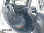 ✅ 2019 Jeep Compass Latitude • VIN: 3C4NJDBB4KT647418 • Лот: 43030266. Опубликован ранее на IAAI с пробегом 60 112 миль. Бесплатный доступ к архиву аукционных продаж из США и подробный отчёт об истории автомобиля на DreamBid. Изображение 8.