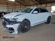 ✅ 2019 Audi Q8 Prestige • VIN: WA1FVAF1XKD023163 • Lot: 93908365. Wystawiony na Copart z przebiegiem 83 315 mil. Bezpłatny archiwum sprzedaży aukcyjnych z USA i szczegółowy raport historii pojazdu na DreamBid. Zdjęcie 1.