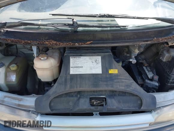 ✅ 1993 Toyota Previa • VIN: JT3AC11R5P1086882 • Lot: 42761831. Wystawiony na IAAI z przebiegiem 146 789 mil. Bezpłatny archiwum sprzedaży aukcyjnych z USA i szczegółowy raport historii pojazdu na DreamBid. Zdjęcie 10.