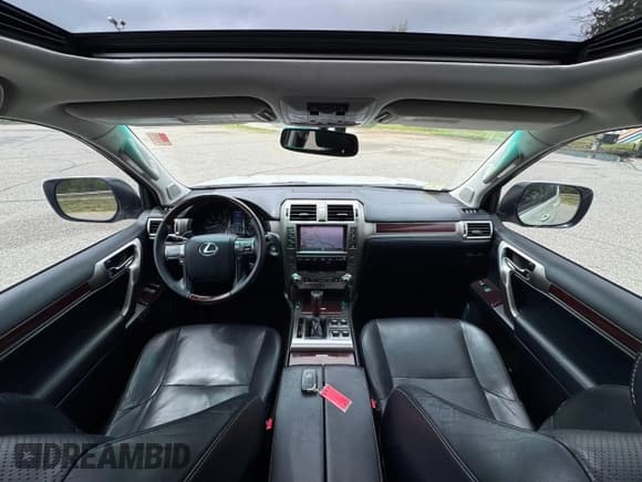 ✅ 2014 Lexus GX 460 Luxury • VIN: JTJJM7FX5E5072387 • Lot: 57472995. Wystawiony na Copart z przebiegiem 161 457 mil. Bezpłatny archiwum sprzedaży aukcyjnych z USA i szczegółowy raport historii pojazdu na DreamBid. Zdjęcie 9.