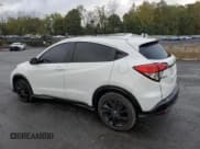 ✅ 2022 Honda HR-V Sport • VIN: 3CZRU6H19NM751060 • Лот: 86057555. Опубликован ранее на Copart с пробегом 47 571 миль. Бесплатный доступ к архиву аукционных продаж из США и подробный отчёт об истории автомобиля на DreamBid. Изображение 2.