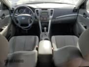 ✅ 2010 Hyundai Sonata GLS • VIN: 5NPET4AC0AH633485 • Лот: 76087624. Опубликован ранее на Copart с пробегом 107 233 миль. Бесплатный доступ к архиву аукционных продаж из США и подробный отчёт об истории автомобиля на DreamBid. Изображение 8.