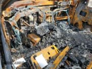 ✅ 2013 Chevrolet Avalanche LTZ • VIN: 3GNTKGE71DG373921 • Lot: 55142015. Wystawiony na Copart z przebiegiem Nie podano. Bezpłatny archiwum sprzedaży aukcyjnych z USA i szczegółowy raport historii pojazdu na DreamBid. Zdjęcie 8.