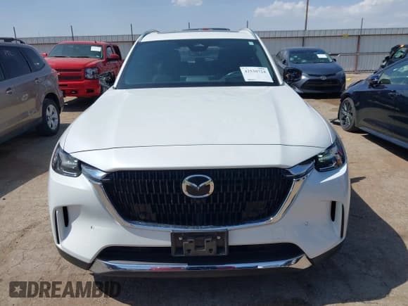 ✅ 2024 Mazda CX-90 Premium Plus • VIN: JM3KKEHD8R1101776 • Lot: 42530724. Wystawiony na IAAI z przebiegiem 18 543 mil. Bezpłatny archiwum sprzedaży aukcyjnych z USA i szczegółowy raport historii pojazdu na DreamBid. Zdjęcie 12.