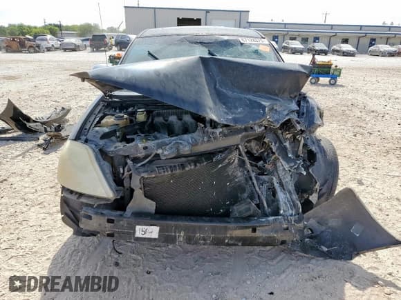 ✅ 2006 Ford Five Hundred Limited • VIN: 1FAFP25116G125033 • Lot: 67128375. Wystawiony na Copart z przebiegiem Nie podano. Bezpłatny archiwum sprzedaży aukcyjnych z USA i szczegółowy raport historii pojazdu na DreamBid. Zdjęcie 5.