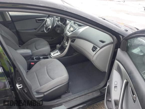 ✅ 2012 Hyundai Elantra GLS • VIN: KMHDH4AE1CU338429 • Лот: 43297879. Опубликован ранее на IAAI с пробегом 203 259 миль. Бесплатный доступ к архиву аукционных продаж из США и подробный отчёт об истории автомобиля на DreamBid. Изображение 5.