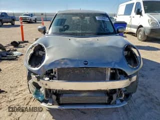 ✅ 2020 MINI Hardtop 4 Door Cooper • VIN: WMWXU7C08L2M07643 • Lot: 93939875. Wystawiony na Copart z przebiegiem 85 321 mil. Bezpłatny archiwum sprzedaży aukcyjnych z USA i szczegółowy raport historii pojazdu na DreamBid. Zdjęcie 5.
