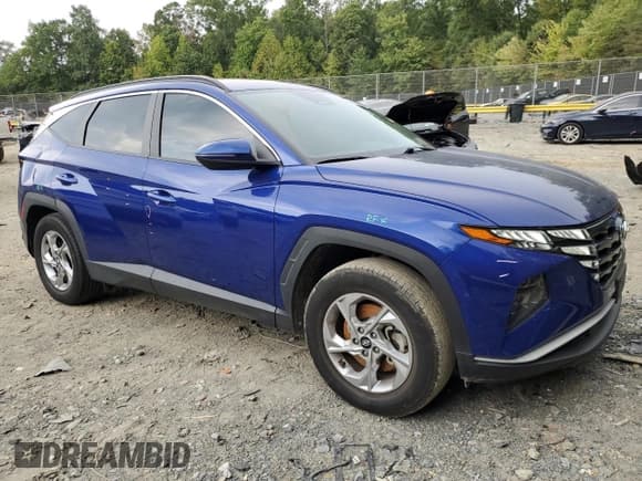 ✅ 2022 Hyundai Tucson SEL • VIN: 5NMJB3AE8NH140265 • Lot: 68835574. Wystawiony na Copart z przebiegiem 41 659 mil. Bezpłatny archiwum sprzedaży aukcyjnych z USA i szczegółowy raport historii pojazdu na DreamBid. Zdjęcie 4.