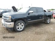 ✅ 2018 Chevrolet Silverado 1500 LTZ • VIN: 3GCPCSEC4JG621792 • Лот: 64666604. Опубликован ранее на Copart с пробегом Не указан. Бесплатный доступ к архиву аукционных продаж из США и подробный отчёт об истории автомобиля на DreamBid. Изображение 1.