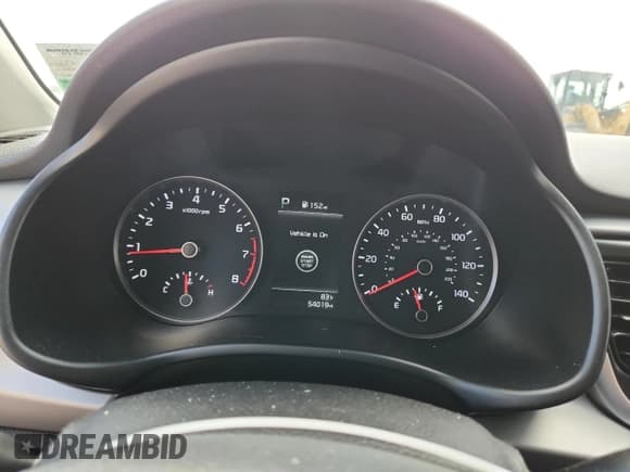 ✅ 2023 Kia Rio LX • VIN: 3KPA24AD9PE545557 • Lot: 84954355. Wystawiony na Copart z przebiegiem 54 019 mil. Bezpłatny archiwum sprzedaży aukcyjnych z USA i szczegółowy raport historii pojazdu na DreamBid. Zdjęcie 9.