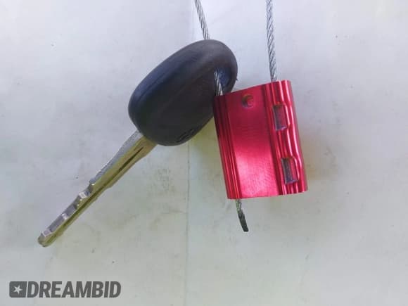 ✅ 2008 Hyundai Accent GLS • VIN: KMHCN46C18U271057 • Лот: 42797745. Опубликован ранее на IAAI с пробегом 127 320 миль. Бесплатный доступ к архиву аукционных продаж из США и подробный отчёт об истории автомобиля на DreamBid. Изображение 11.