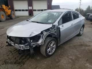 ✅ 2017 Chevrolet Cruze LT • VIN: 1G1BE5SM1H7166823 • Лот: 69424722. Размещён на Copart с пробегом 84 606 миль миль. Получите бесплатный доступ к архиву аукционных продаж из США и посмотрите подробный отчёт об истории автомобиля на DreamBid. Изображение 1.