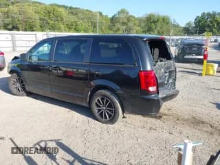 ✅ 2014 Dodge Grand Caravan SE • VIN: 2C4RDGBG5ER233545 • Lot: 43289462. Wystawiony na IAAI z przebiegiem 137 053 mil. Bezpłatny archiwum sprzedaży aukcyjnych z USA i szczegółowy raport historii pojazdu na DreamBid. Zdjęcie 3.
