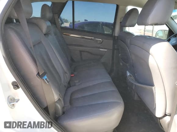 ✅ 2012 Hyundai Santa Fe GLS • VIN: 5XYZG3AB3CG100841 • Lot: 87966315. Listed on Copart with 215,253 mi. Free auction sales archive from the USA and detailed vehicle history report at DreamBid. Image 11.