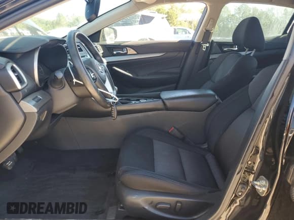 ✅ 2017 Nissan Maxima S • VIN: 1N4AA6AP8HC448437 • Лот: 84937245. Опубликован ранее на Copart с пробегом 103 185 миль. Бесплатный доступ к архиву аукционных продаж из США и подробный отчёт об истории автомобиля на DreamBid. Изображение 7.