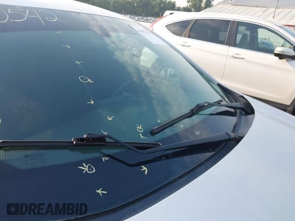 ✅ 2018 Chevrolet Malibu LT • VIN: 1G1ZD5ST2JF230694 • Lot: 42870542. Listed on IAAI with 203,198 mi. Free auction sales archive from the USA and detailed vehicle history report at DreamBid. Image 20.