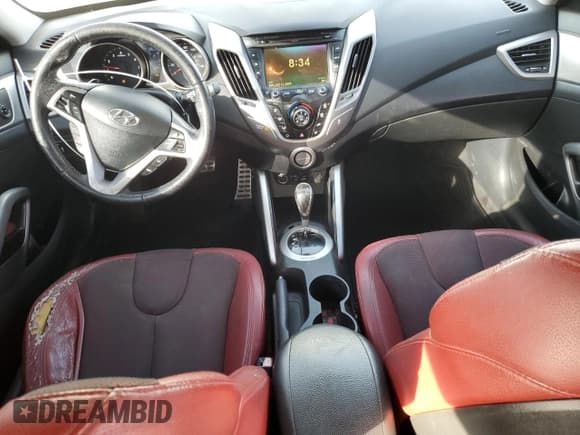 ✅ 2012 Hyundai Veloster w/Gray Int • VIN: KMHTC6AD9CU048551 • Lot: 83871604. Wystawiony na Copart z przebiegiem 186 146 mil. Bezpłatny archiwum sprzedaży aukcyjnych z USA i szczegółowy raport historii pojazdu na DreamBid. Zdjęcie 8.