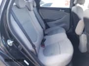 ✅ 2017 Hyundai Accent SE • VIN: KMHCT4AE5HU255653 • Lot: 91782595. Wystawiony na Copart z przebiegiem 107 592 mil. Bezpłatny archiwum sprzedaży aukcyjnych z USA i szczegółowy raport historii pojazdu na DreamBid. Zdjęcie 10.